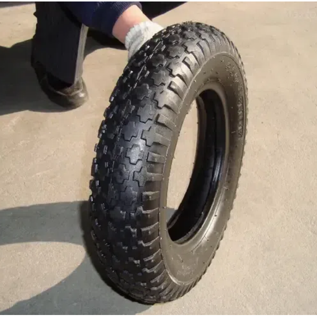 Come si controlla la pressione dei pneumatici?